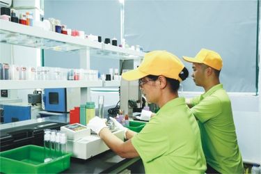 Ningbo Yolanda Spray Co., Ltd. lini produksi pabrikan