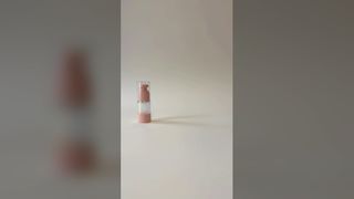 SEBAGAI botol pengap untuk kemasan kosmetik